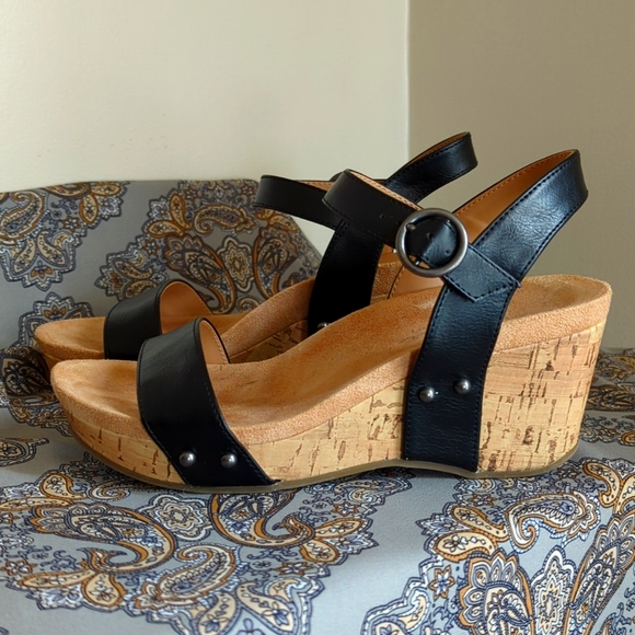 Abella Shoes Abella True Comfort Daisy Wedge Sandal Black Cork 6w Poshmark